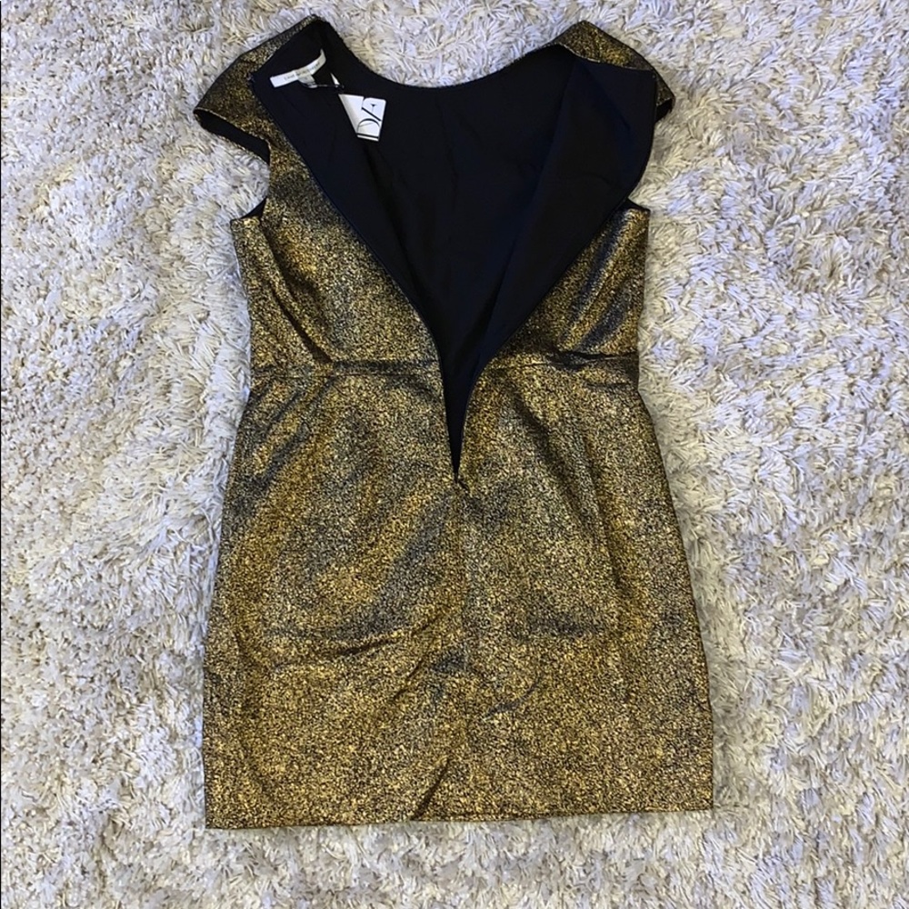 NWT Diane Von Furstenberg Hadlie Gold Dress, 14 - Picture 12 of 13